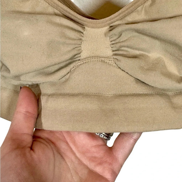 SKIMS Seamless Sculpt Bralette in Clay Nude S/M- Still Full Price - Picture 6 of 9